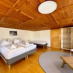 公寓 Charmantes Bauernchalet Alois By Hello 多恩比恩
